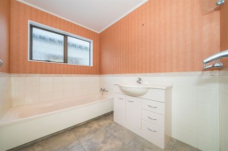 Photo of property in 9 Bruce Place, Highbury, Palmerston North, 4412