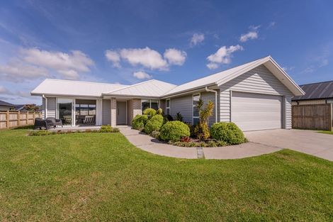 Photo of property in 263 Kupe Drive, Whitianga, 3510