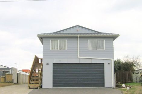 Photo of property in 247 Dickson Road, Papamoa Beach, Papamoa, 3118