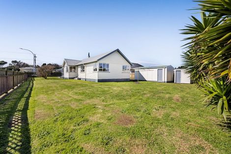 Photo of property in 22 Whitcombe Road, Opunake, 4616