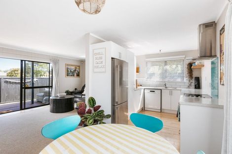 Photo of property in 62a Hartford Avenue, Papamoa Beach, Papamoa, 3118