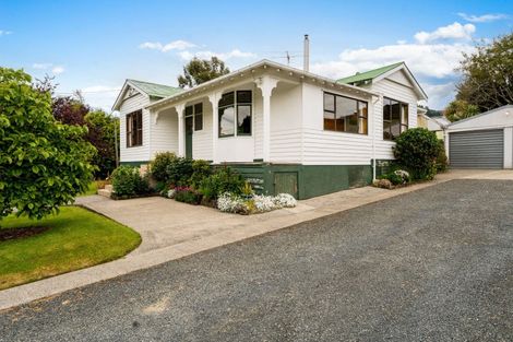 Photo of property in 11 Hugh Street, Sawyers Bay, Port Chalmers, 9023