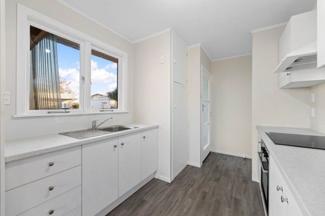 Photo of property in 17 Kenmore Place, Tokoroa, 3420