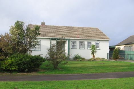 Photo of property in 5 Tyndall Street, Palmerston North, 4414