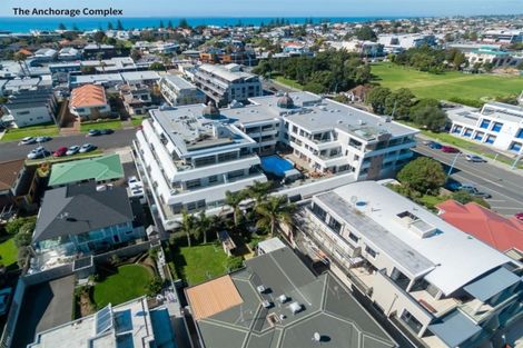 Photo of property in 36 Victoria Road, Mount Maunganui, 3116
