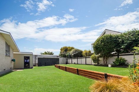 Photo of property in 20 Tawavale Street, Pukehangi, Rotorua, 3015