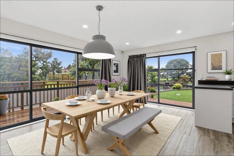 Photo of property in 20 Mcleod Road, Weymouth, Auckland, 2103