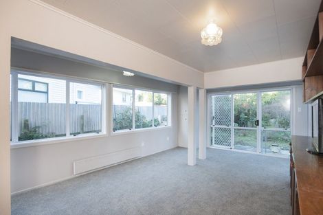 Photo of property in 89 Esplanade, Kaiti, Gisborne, 4010