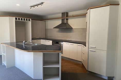 Photo of property in 72a Bowenvale Avenue, Cashmere, Christchurch, 8022