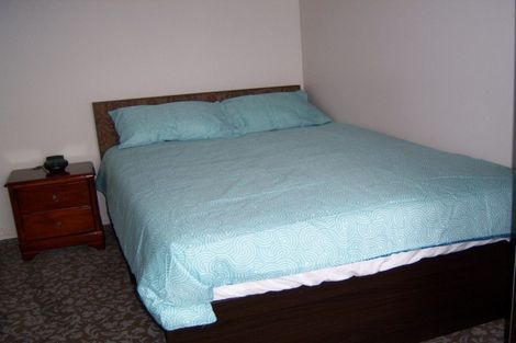 Photo of property in Empire Apartments, 1327/21 Whitaker Place, Grafton, Auckland, 1010