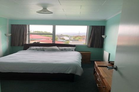 Photo of property in 8a Arnot Avenue, Clouston Park, Upper Hutt, 5018