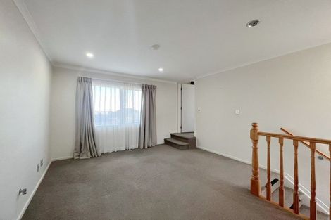Photo of property in 16 Holland Road, Hillcrest, Auckland, 0627