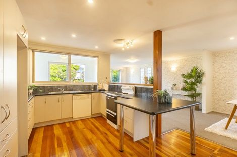 Photo of property in 45 Gray Avenue, Paraparaumu Beach, Paraparaumu, 5032