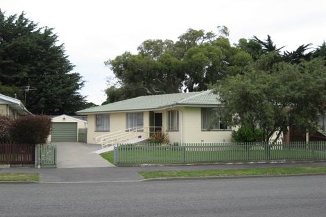 Photo of property in 136 Hay Street, Bromley, Christchurch, 8062