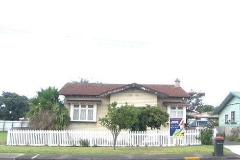 Photo of property in 6 Nikau Road, Otahuhu, Auckland, 1062