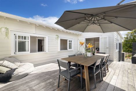 Photo of property in 69 Pine Street, Mount Eden, Auckland, 1041