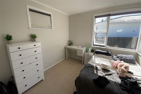 Photo of property in 538 Glenfield Road, Glenfield, Auckland, 0629