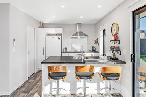 Photo of property in 16 Sandhill Drive, Rolleston, 7615