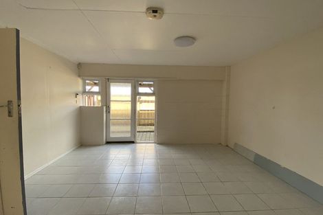 Photo of property in 72 Botany Road, Botany Downs, Auckland, 2010