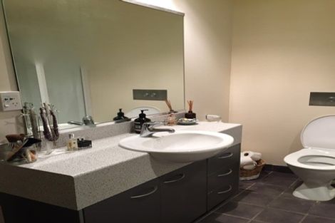 Photo of property in St Peters Apartments, 3e/192 Willis Street, Te Aro, Wellington, 6011