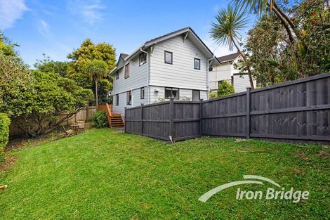 Photo of property in 3/44 Roberts Road, Glenfield, Auckland, 0629