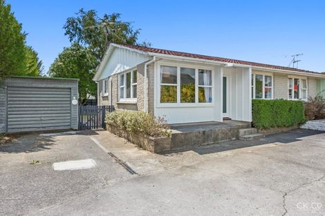 Photo of property in 15 Parera Grove, Heretaunga, Upper Hutt, 5018