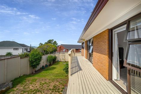 Photo of property in 10 Tatyana Place, Massey, Auckland, 0614