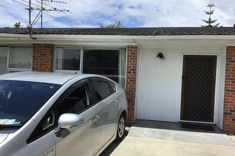 Photo of property in 1/1 Pine Street, New Lynn, Auckland, 0600