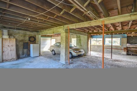 Photo of property in 19 Bayne Terrace, Macandrew Bay, Dunedin, 9014