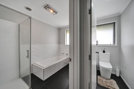 Photo of property in 8 Garrett Drive, Whalers Gate, New Plymouth, 4310