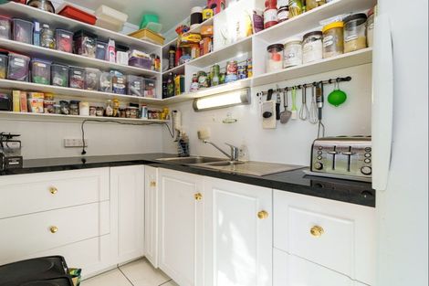 Photo of property in 739 Purakaunui Falls Road, Tarara, Owaka, 9586