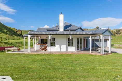 Photo of property in 40 Grant Road, Kinloch, Taupo, 3385