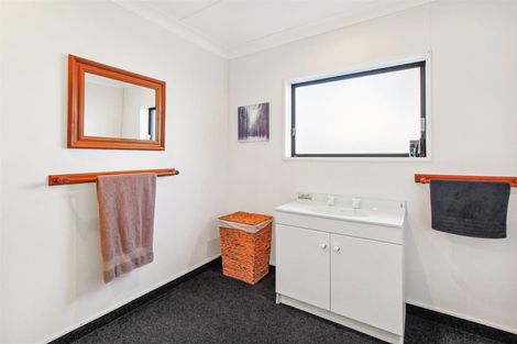 Photo of property in 6 Exeter Street, Waimate, 7924