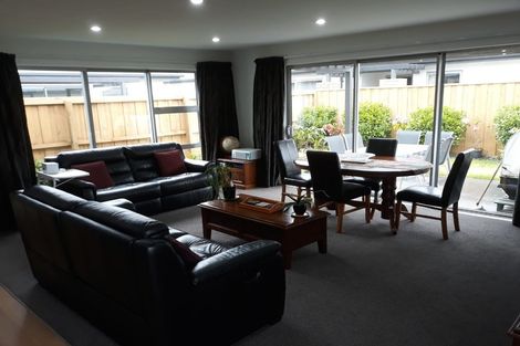 Photo of property in 25 Farnborough Way, Rolleston, 7615