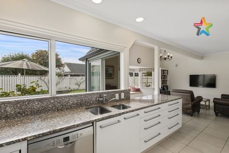 Photo of property in 79 Queens Grove, Hutt Central, Lower Hutt, 5010