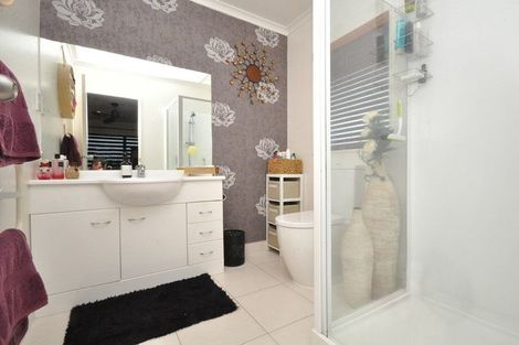 Photo of property in 14 Blackwood Drive, Wattle Downs, Auckland, 2103