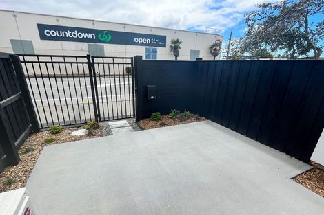 Photo of property in 6/18 New Brighton Road, Shirley, Christchurch, 8061