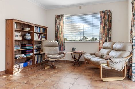 Photo of property in 42 Monowai Street, Mount Maunganui, 3116