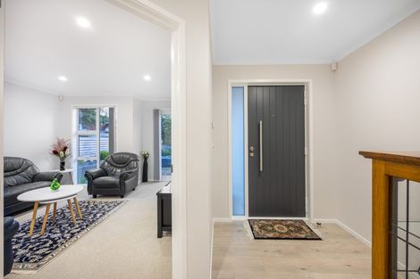 Photo of property in 29 Cavalli Road, Long Bay, Auckland, 0630