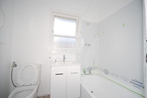 Photo of property in 1/25 Hamlin Road, Mount Wellington, Auckland, 1060