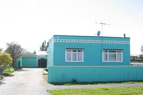 Photo of property in 37 Potaka Street, Marton, 4710