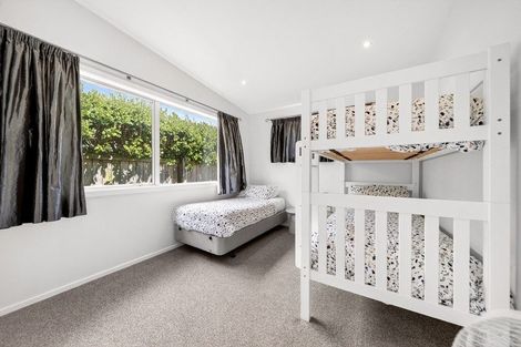 Photo of property in 15 Esther Street, Martinborough, 5711