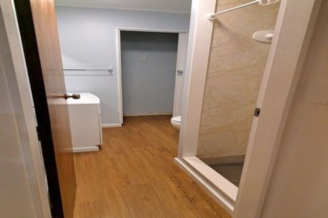 Photo of property in 30 The Drive, Tawa, Wellington, 5028