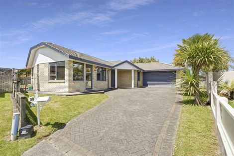 Photo of property in 11 Castlewold Place, Huntington, Hamilton, 3210