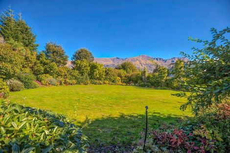 Photo of property in 10 Penrith Park Drive, Wanaka, 9305