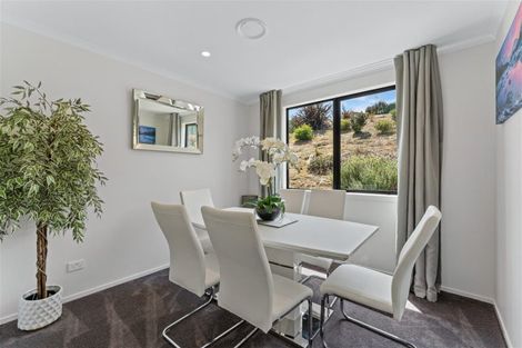 Photo of property in 17 Kingsgate Lane, Waihola, Milton, 9073