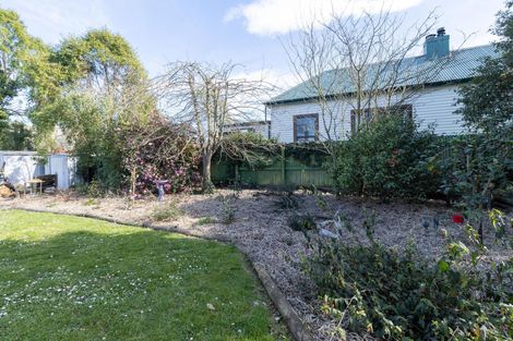 Photo of property in 2 Point Bush Road, Waimate, 7924