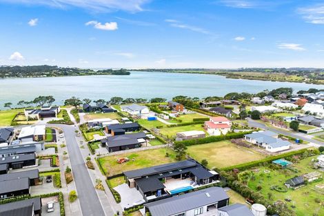 Photo of property in 23 William Gilbert Drive, Mangawhai, 0505