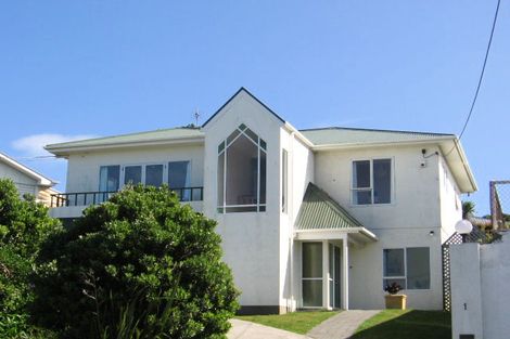 Photo of property in 1 Mandalay Terrace, Khandallah, Wellington, 6035