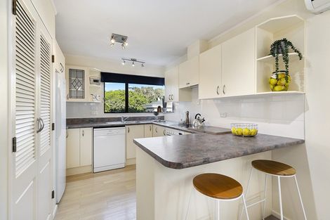 Photo of property in 21a Cecil Road, Tawa, Wellington, 5028